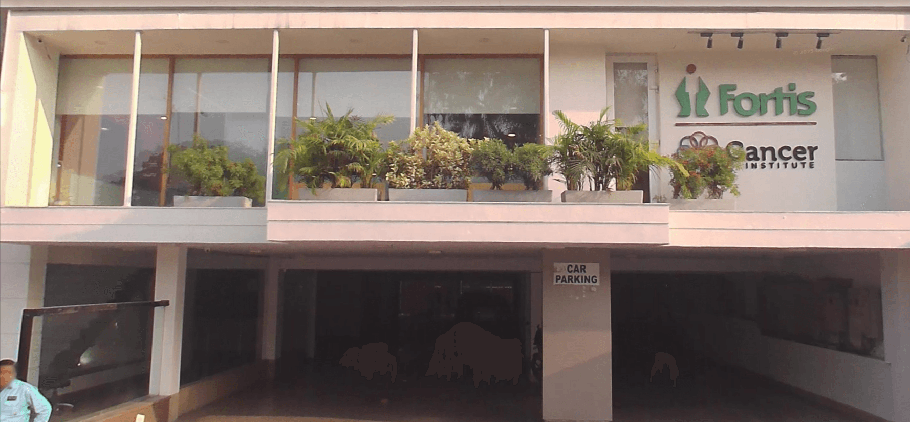 Fortis Cancer Institute, Defence Colony, New Delhi hospital
