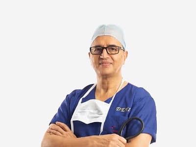 Dr Devi Prasad Shetty