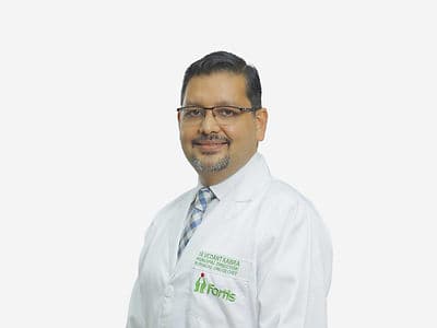 Dr Vedant Kabra