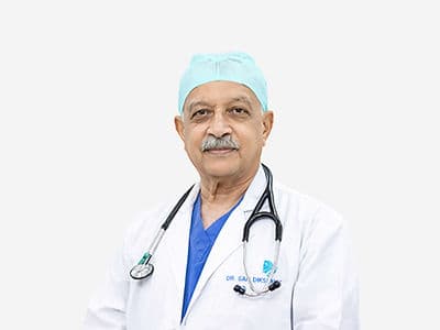 Dr Vijay Dikshit