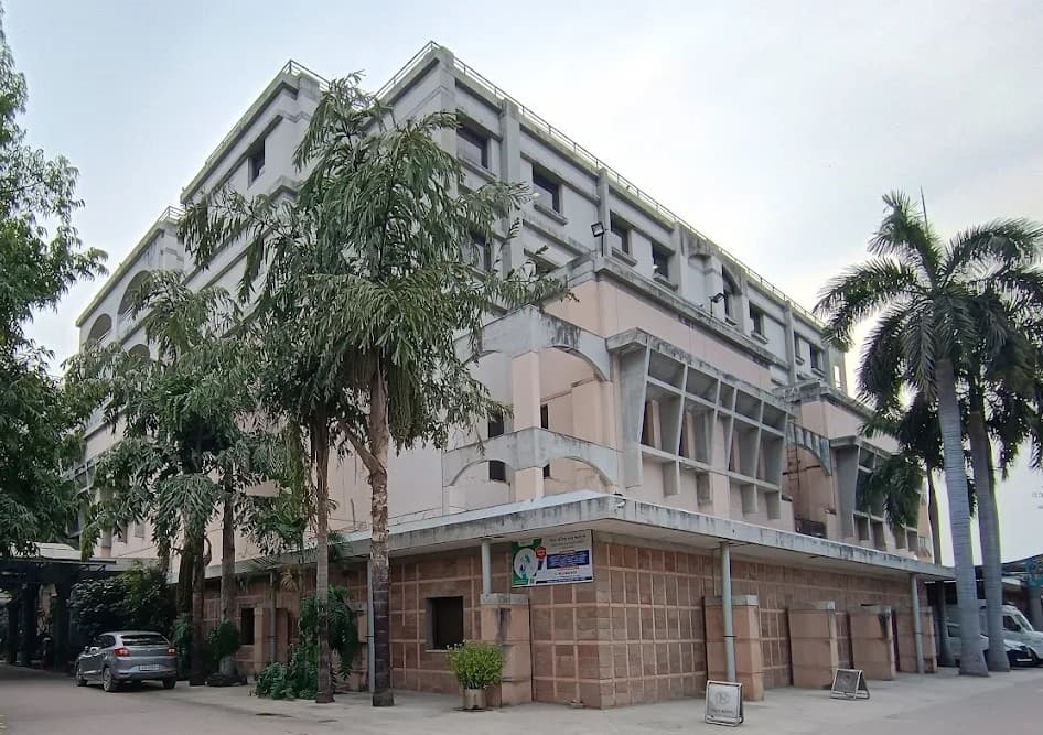 Krishna Shalby Hospital, Ghuma, Ahmedabad hospital