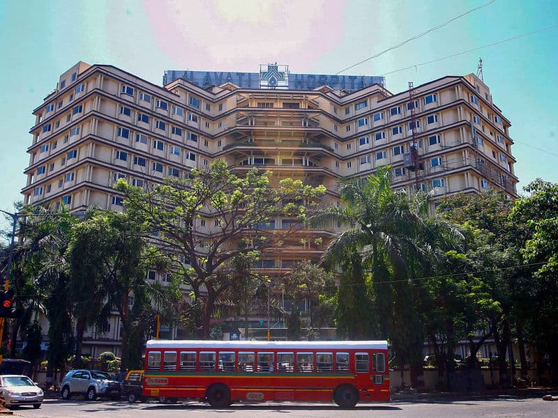 Lilavati Hospital & Research Centre hospital