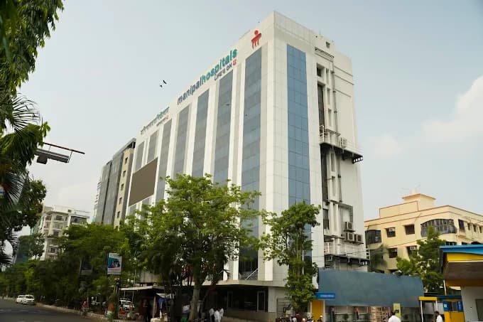 Manipal Hospital, Broadway
